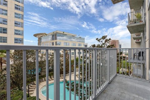 Condo in Orlando, Florida, 1 bedroom  № 1165966 - photo 22