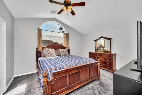 Villa ou maison à vendre à Kissimmee, Floride: 6 chambres, 219.99 m2 № 1286783 - photo 21