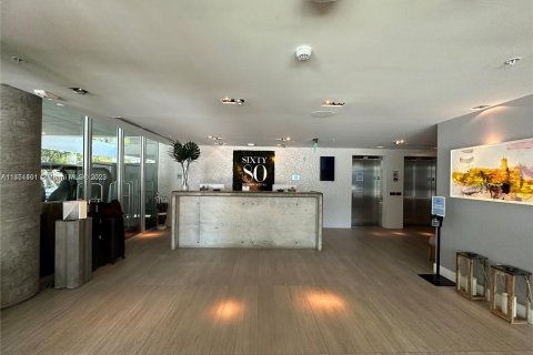 Condo in Miami Beach, Florida, 1 bedroom  № 713908 - photo 3