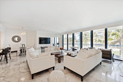 Condominio en venta en Palm Beach, Florida, 2 dormitorios, 221.57 m2 № 63260 - foto 14