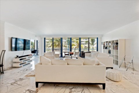 Condominio en venta en Palm Beach, Florida, 2 dormitorios, 221.57 m2 № 63260 - foto 15