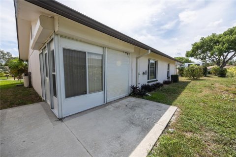 Villa ou maison à vendre à Port Richey, Floride: 2 chambres, 132.11 m2 № 1343960 - photo 29