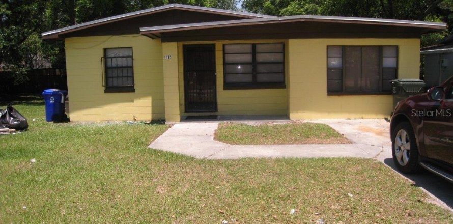 House in Lakeland, Florida 2 bedrooms, 95.88 sq.m. № 1343958