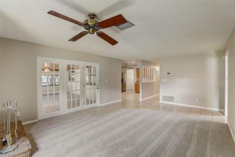 Casa en venta en Merrit Island, Florida, 4 dormitorios, 192.87 m2 № 1131597 - foto 6