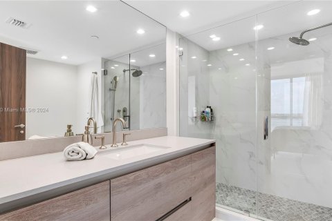 Copropriété à vendre à Miami Beach, Floride: 4 chambres, 378.86 m2 № 1237848 - photo 23