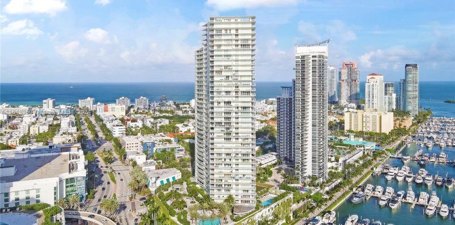 Condo in Miami Beach, Florida, 4 bedrooms  № 1237848