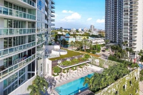 Copropriété à vendre à Miami Beach, Floride: 4 chambres, 378.86 m2 № 1237848 - photo 4