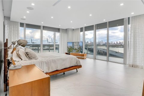 Copropriété à vendre à Miami Beach, Floride: 4 chambres, 378.86 m2 № 1237848 - photo 14