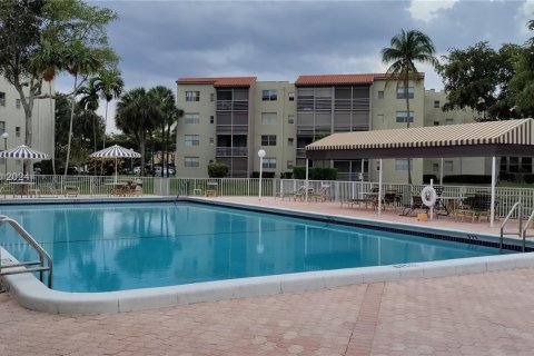 Copropriété à vendre à North Lauderdale, Floride: 1 chambre, 75.25 m2 № 1236390 - photo 2