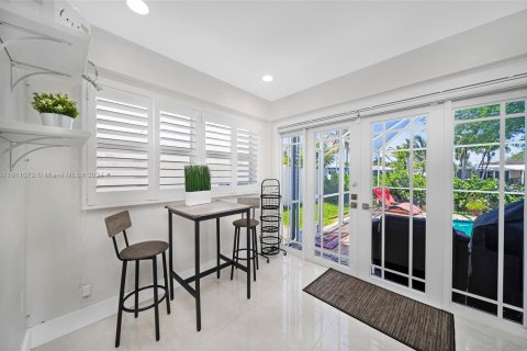 Casa en venta en Pompano Beach, Florida, 4 dormitorios, 197.14 m2 № 1233061 - foto 18