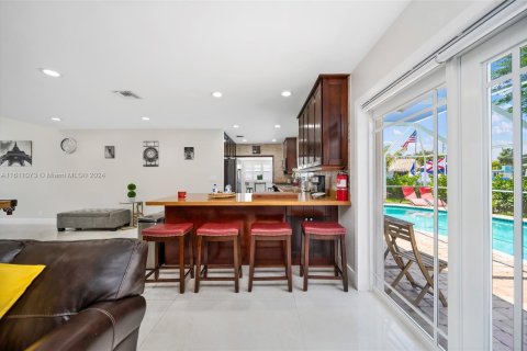 Casa en venta en Pompano Beach, Florida, 4 dormitorios, 197.14 m2 № 1233061 - foto 9