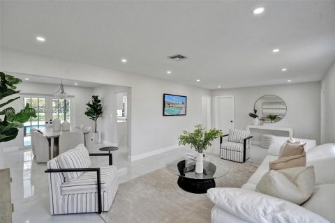 Villa ou maison à vendre à Coral Springs, Floride: 5 chambres, 194.35 m2 № 1228952 - photo 9