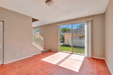 Casa en venta en Miramar, Florida, 3 dormitorios, 154.22 m2 № 1171504 - foto 16
