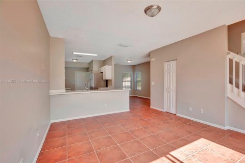 Casa en venta en Miramar, Florida, 3 dormitorios, 154.22 m2 № 1171504 - foto 18