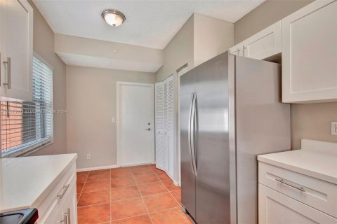 Casa en venta en Miramar, Florida, 3 dormitorios, 154.22 m2 № 1171504 - foto 12