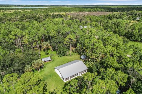 Villa ou maison à vendre à Punta Gorda, Floride: 3 chambres, 130.06 m2 № 1359647 - photo 25