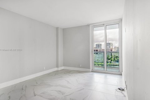 Copropriété à vendre à Sunny Isles Beach, Floride: 2 chambres, 123.65 m2 № 1325926 - photo 30