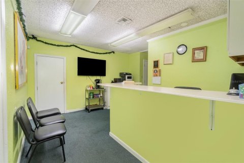 Commercial property in Orlando, Florida 171.31 sq.m. № 1213010 - photo 17