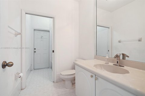 Villa ou maison à vendre à Pembroke Pines, Floride: 4 chambres, 298.77 m2 № 1423033 - photo 30