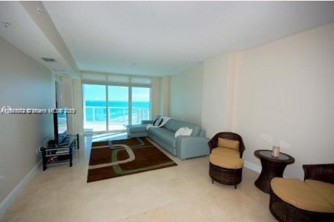 Condo in Miami Beach, Florida, 3 bedrooms  № 416316 - photo 12