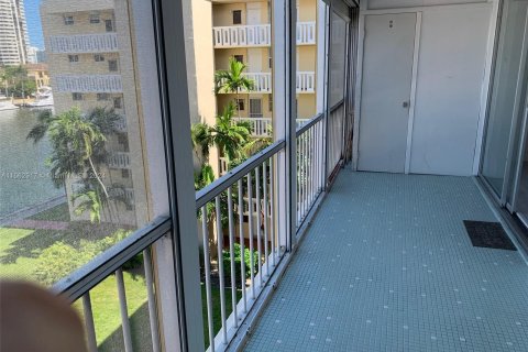 Copropriété à vendre à Aventura, Floride: 1 chambre, 75.25 m2 № 1097239 - photo 22