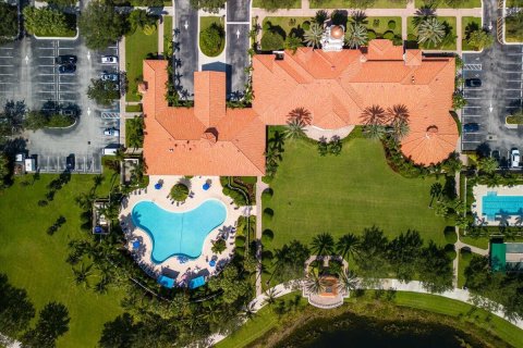 Villa ou maison à vendre à Wellington, Floride: 3 chambres, 185.9 m2 № 935217 - photo 4