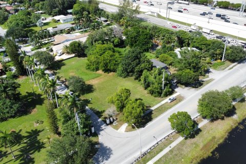 Commercial property in Davie, Florida № 1281989 - photo 6