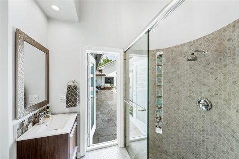 Casa en venta en Fort Lauderdale, Florida, 5 dormitorios, 501.77 m2 № 935204 - foto 9