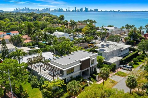 Villa ou maison à vendre à Miami Beach, Floride: 4 chambres, 316.8 m2 № 873466 - photo 7
