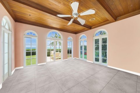 Villa ou maison à vendre à Palm Beach, Floride: 6 chambres, 502.6 m2 № 818955 - photo 29