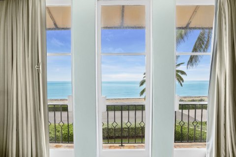 Villa ou maison à vendre à Palm Beach, Floride: 6 chambres, 502.6 m2 № 818955 - photo 13