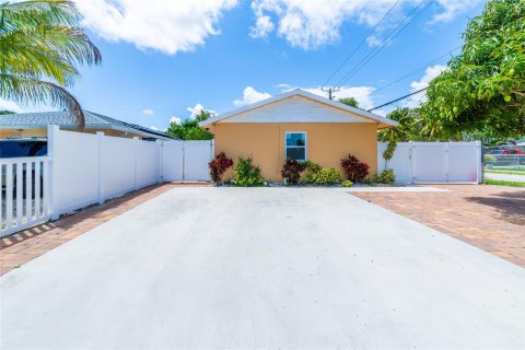 Villa ou maison à vendre à Delray Beach, Floride: 4 chambres, 136.75 m2 № 1159959 - photo 14