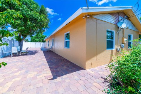 Villa ou maison à vendre à Delray Beach, Floride: 4 chambres, 136.75 m2 № 1159959 - photo 2