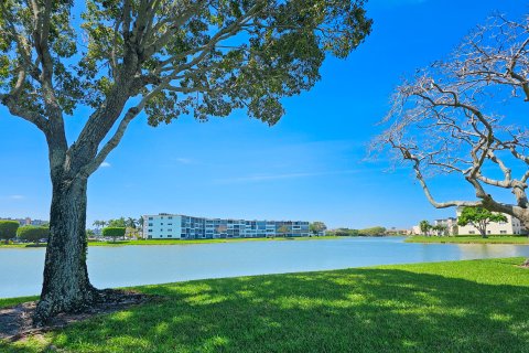 Condo in Boca Raton, Florida, 2 bedrooms  № 1099175 - photo 26