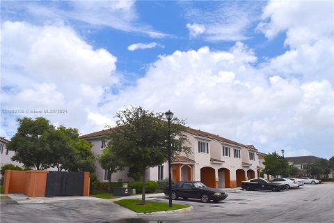 Copropriété à vendre à Miami Gardens, Floride: 3 chambres, 133.78 m2 № 1381668 - photo 3