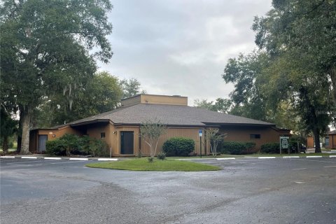 Commercial property in Ocala, Florida 496.1 sq.m. № 745393 - photo 1