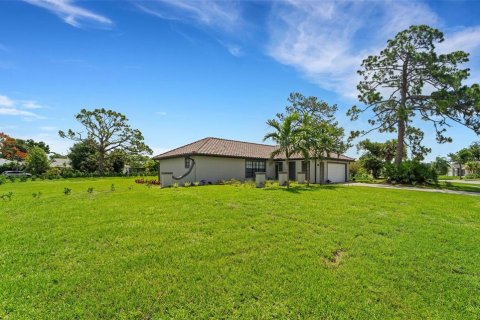 Villa ou maison à vendre à North Port, Floride: 3 chambres, 141.21 m2 № 1258870 - photo 3