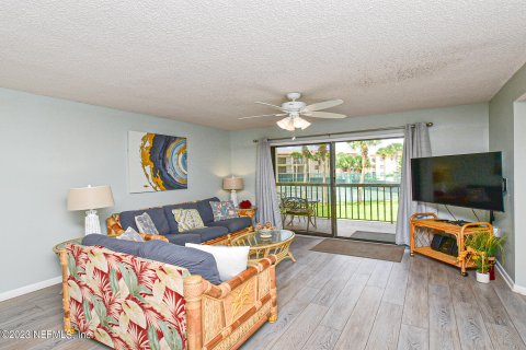 Condo in Saint Augustine, Florida, 2 bedrooms  № 772722 - photo 17