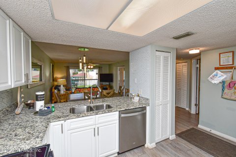 Condo in Saint Augustine, Florida, 2 bedrooms  № 772722 - photo 13