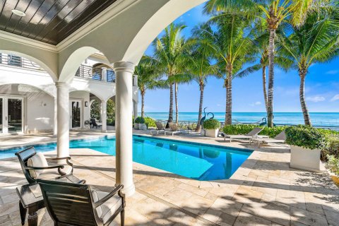 Villa ou maison à vendre à Vero Beach, Floride: 6 chambres, 619.84 m2 № 823249 - photo 9