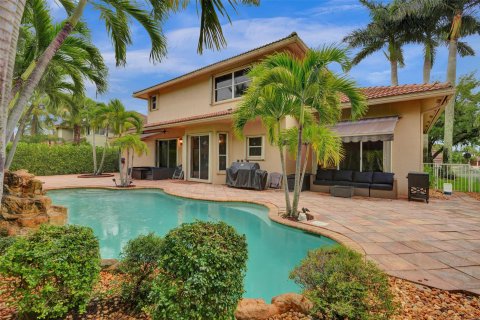 Casa en venta en Pembroke Pines, Florida, 5 dormitorios, 363.53 m2 № 1227606 - foto 5