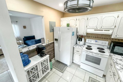 Condominio en venta en Delray Beach, Florida, 1 dormitorio, 66.89 m2 № 1227602 - foto 13