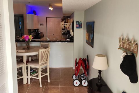 Condo in Tequesta, Florida, 3 bedrooms  № 934327 - photo 19