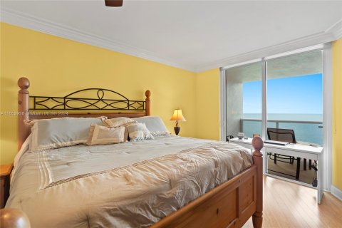 Copropriété à vendre à Sunny Isles Beach, Floride: 2 chambres, 176.79 m2 № 1355152 - photo 17