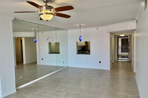 Copropriété à vendre à Lantana, Floride: 2 chambres, 95.22 m2 № 996124 - photo 17