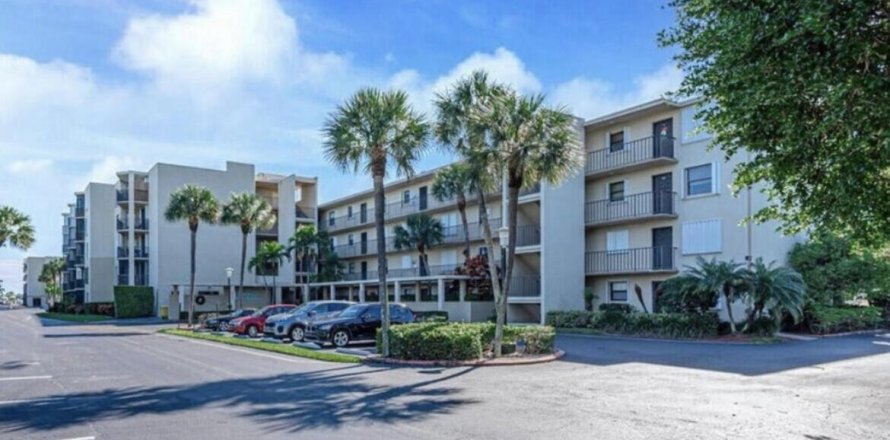 Condo in Lantana, Florida, 2 bedrooms  № 996124