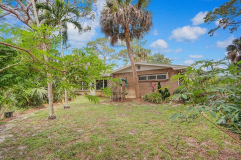 Villa ou maison à vendre à Stuart, Floride: 3 chambres, 205.69 m2 № 1231380 - photo 9