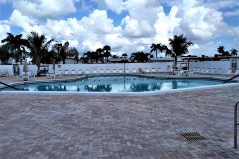 Casa en venta en West Palm Beach, Florida, 1 dormitorio, 56.76 m2 № 1096254 - foto 27