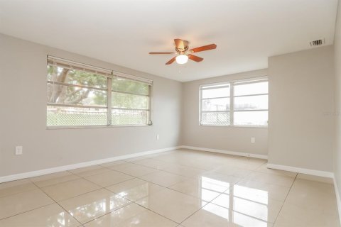 Casa en venta en Holiday, Florida, 3 dormitorios, 121.7 m2 № 1387066 - foto 13