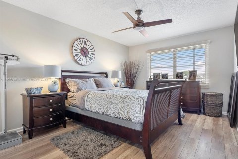 Condominio en venta en Boca Raton, Florida, 2 dormitorios, 79.99 m2 № 889965 - foto 17